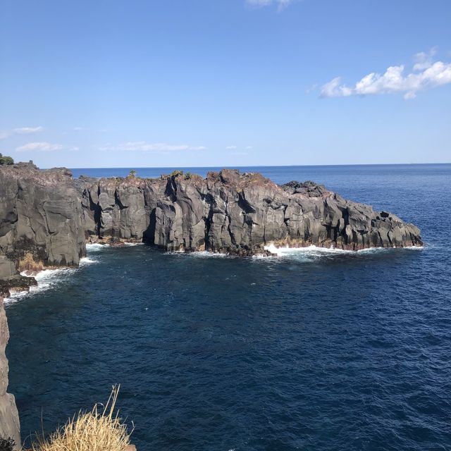 【城ヶ先海岸】伊豆らしい溶岩地形！