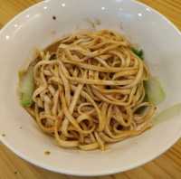 老饕們的最愛---玖五牛肉麵