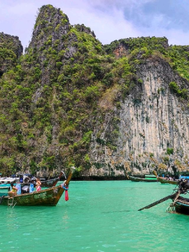 สวรรค์ของนักท่องเที่ยวทั่วโลก ปิเละลากูน กระบี่