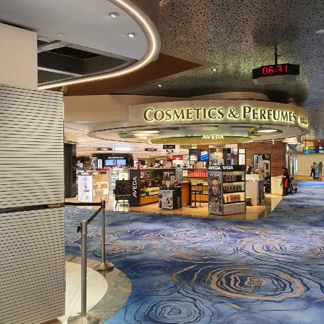 Changi Airport Terminal 1 transit area