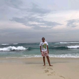 #staycation#summervacation

Lembongan may seem small on the map, but once you get to the island, you will immediately realize that it is impossible to get around it on foot. The island's population is 5,000 people, not so few) all the residents are friendly, welcoming, love tourists and are ready to help you with any issue: renting a vehicle, renting a house, excursions.

During our trip, we met literally a couple of cars, were amazed by the dense vegetation and naturalness of the island, so to speak. The roads are narrow, there are not many buildings, well, in general, you get the idea.
Lembongan may seem small on the map, but once you get to the island, you will immediately realize that it is impossible to get around it on foot. The population of the island is 5000 people, not so few) all the inhabitants are friendly, welcoming, love tourists and are ready to help you in any matter: renting a vehicle, renting a house, excursions.

 During our trip, we met literally a couple of cars, were amazed by the dense vegetation and the naturalness of the island, so to speak. The paths are narrow, there are not many buildings, well, you get the idea.
 Lembongan is very conveniently located: some two hours on the road from bali, including a transfer from the hotel, and you are there. Azure water, beautiful fish, splashing waves - what could be better?