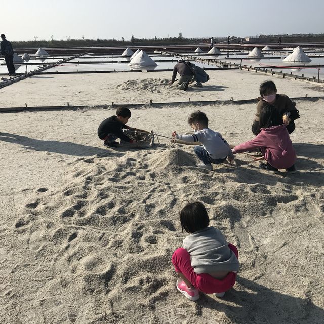 台南賞日落必遊景點「井仔腳瓦盤鹽田」