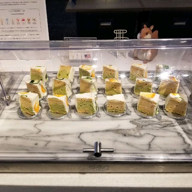 たまには贅沢なブッフェも🍽️🌃【スカイレストラン　エトワール】