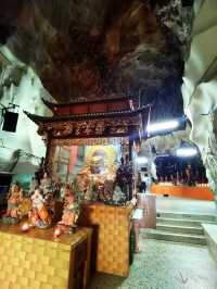 Sam Poh Tong Temple @Ipoh
