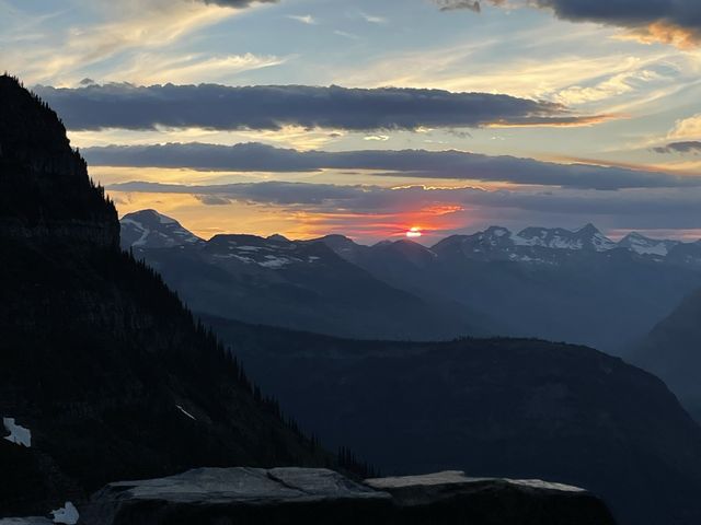 絶景ロード"going to the sun road”