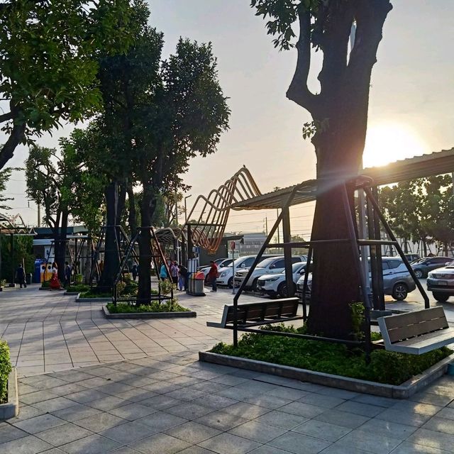 สถานีอร่อย รวมร้านอร่อยมาไว้ให้คนเดินทางแล้ว