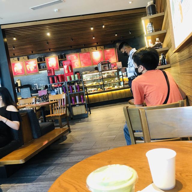 Starbucks Coffee - EDSA Caloocan City