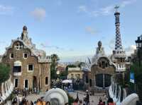 スペイン🇪🇸 ガウディ死後に有名スポットになったグエル公園をご紹介