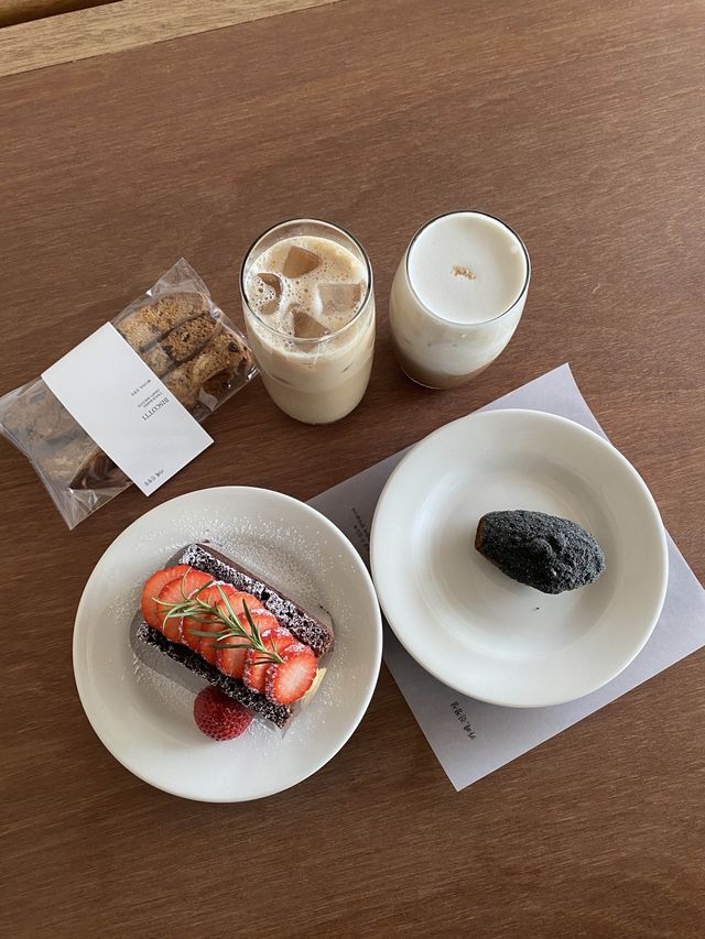 광주 동명동 베이커리 대형카페,카페진정성
