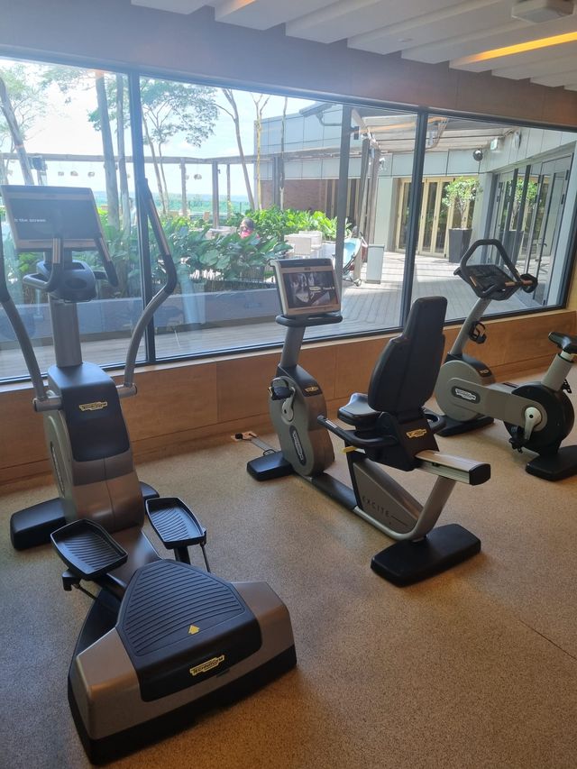 Fitness Centre @ Doubletree Hilton JB 