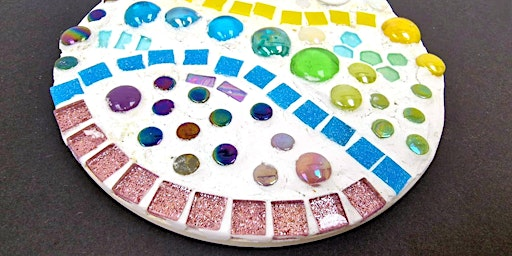 Craft and Fizz Fridays | Long Eaton Art Room