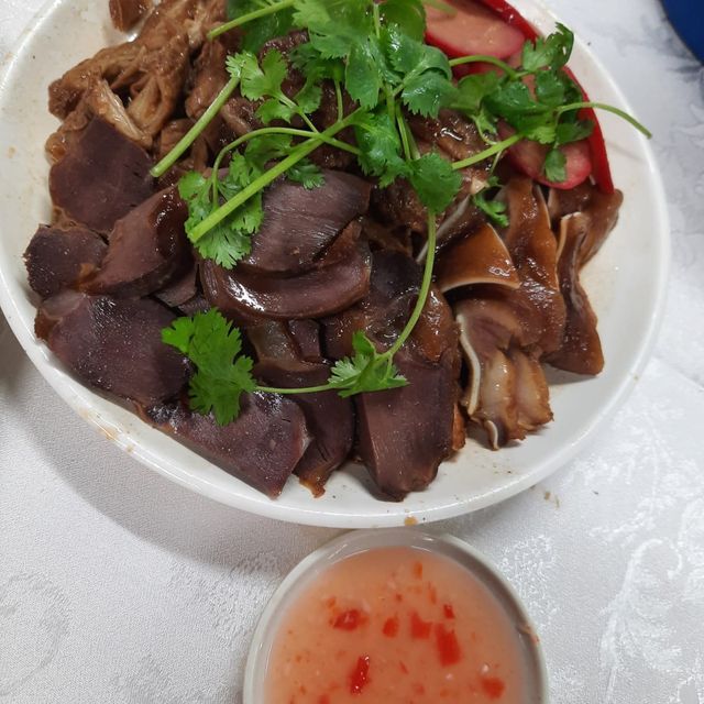 東涌正記川粵菜館 