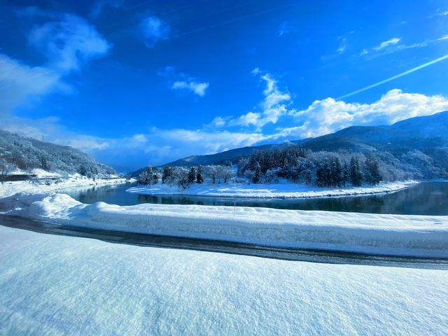 冬の飯山線の車窓