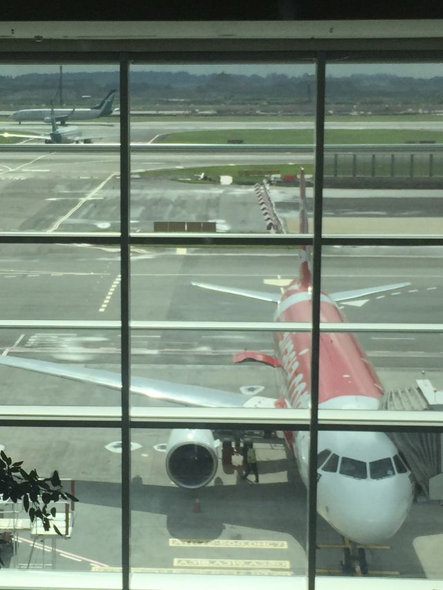 Airport: Picturesque
