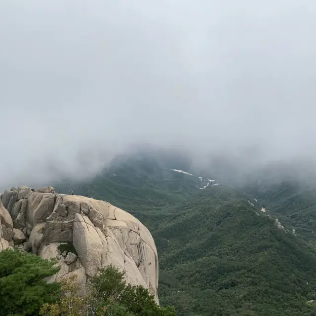 Advanced hiking trail, Ulsanbawi( Seoraksan)