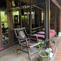 สิบสองหน่วยตัด ร้านอาหาร คาเฟ่ และที่พัก 