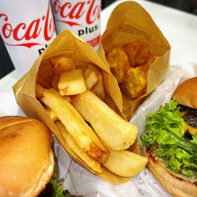 🍔 嘉寶漢堡·香港足料漢堡