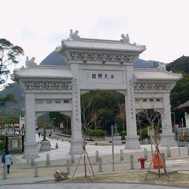 กระเช้านองปิงขึ้นไหว้พระใหญ่