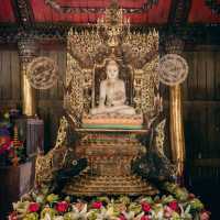 วิหารไม้สักทอง และคิวปิคตัวน้อย วัดนันนตารามพะเยา