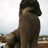Hindu Buddhist temple 