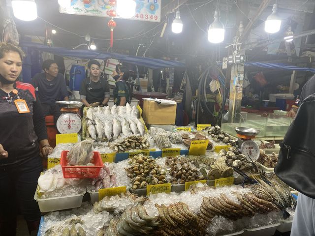 布吉人氣Rawai海鮮市場