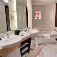 Delightful Shangrila-La Valley Wing