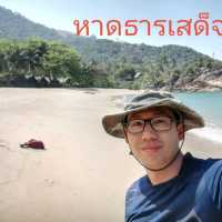 น้ำสวย ทะเลใส 
