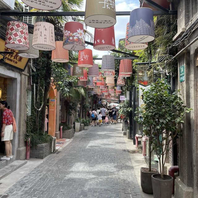 Great vibes at Tianzifang!  Great vibes at Tianzifang!