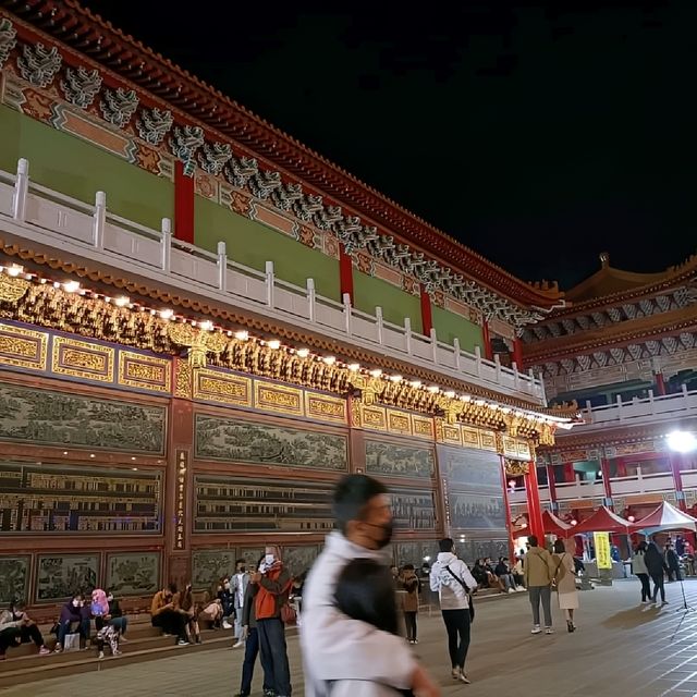 台南旅游 - 鹿耳门圣母庙
