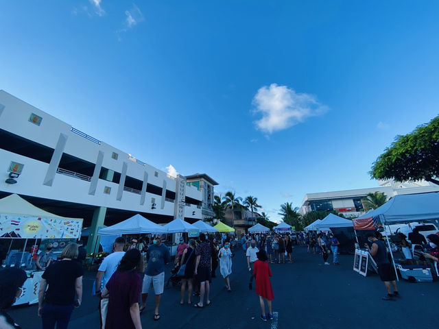 Ohhu Kailua Night Farmers Market