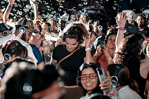 Retro Silent Disco | Winnipeg Art Gallery |  70s/80s vs 90s/00s | Winnipeg Art Gallery