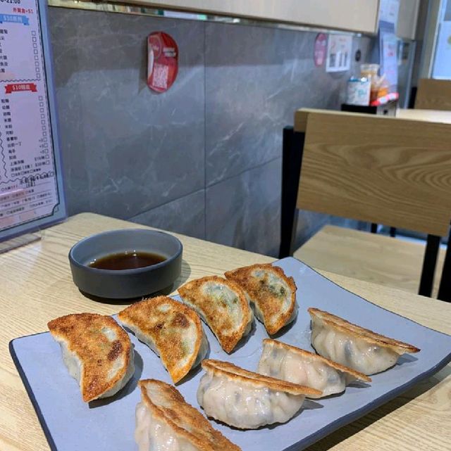 深水埗新文青Cafe#💡 文青Cafe中的一點港味