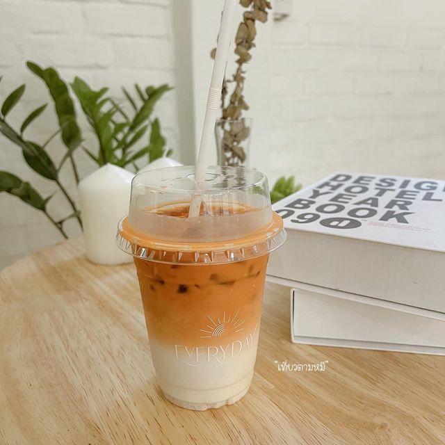 👉รีวิวคาเฟ่ :  Everyday MooKrata Cafe & Bar  