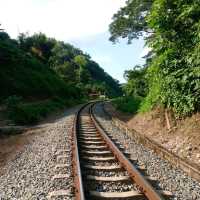 อุโมงค์เขาพลึง เป็นอุโมงค์ทางรถไฟลอด 1 ใน 7 ของไทย