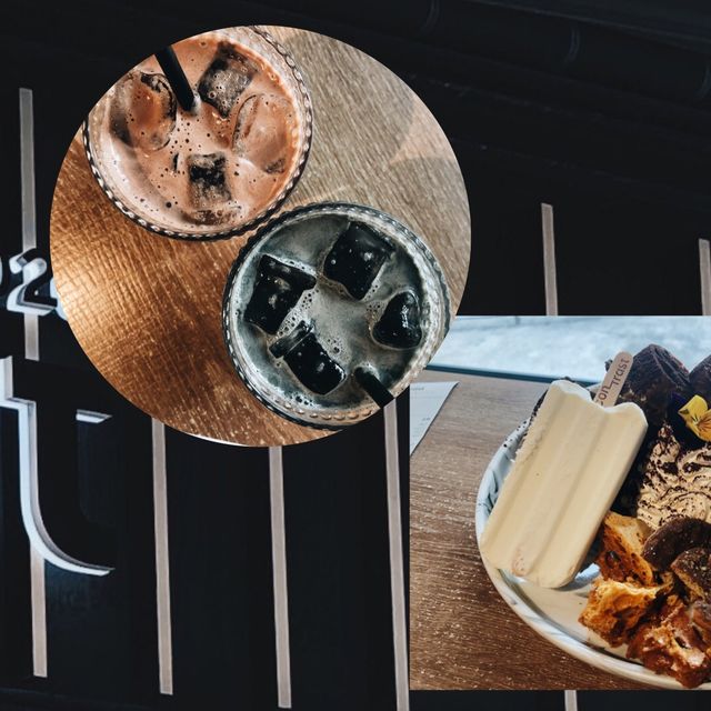 轉角有間黑白cafe🤍🖤