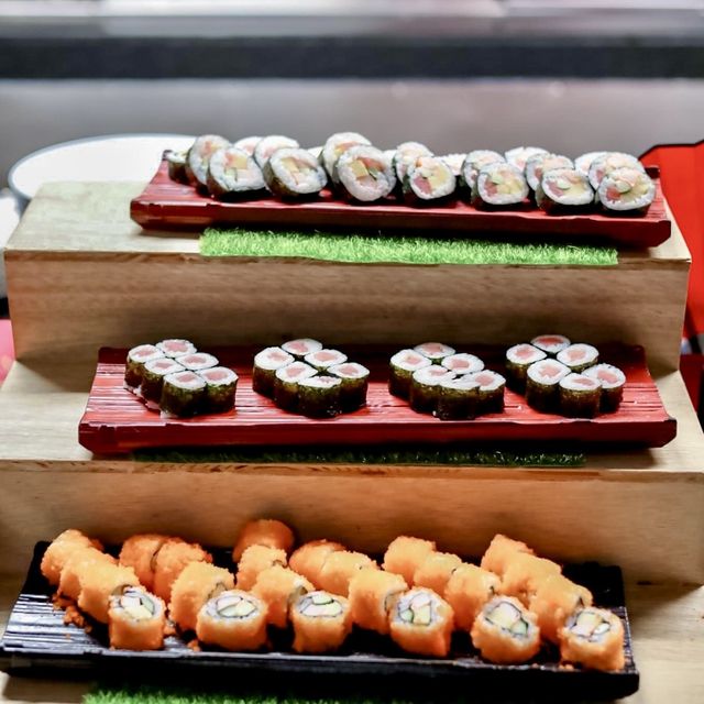 buffet at Zata cafe @Holiday inn Bangkok 