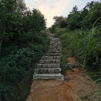 Hiking in time Coloane Trail (8100m)