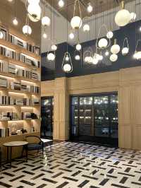 Graph Hotel