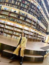 Starfield Library @COEX Mall, Korea