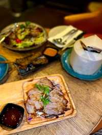 尖東一間泰chill 酒吧海景餐廳🍽🥳