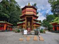 วัดถ้ำเสือ ชมวิวเมืองกระบี่ บันไดสูง 1,237 ขั้น