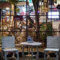 ร้านขนมจีนห้อยขาสะพานรัษฎา