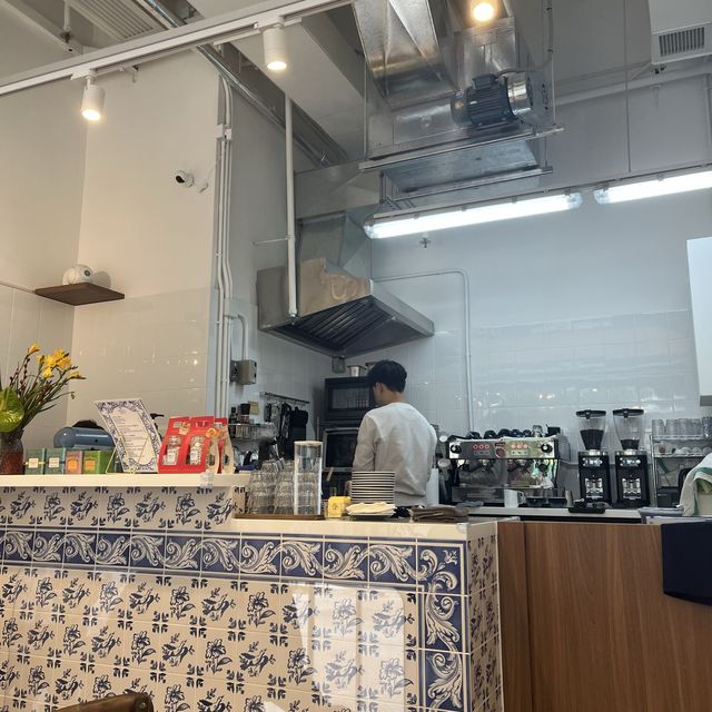 元朗新開有齊bagel同酸種麵包嘅ADB🍳