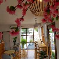 คาเฟ่ ทางไปวัดหลวงปู่สรวง ต.ห้วยตามอญ อ.ภูสิงห์ 