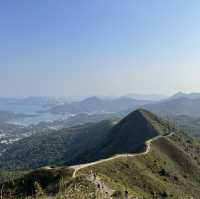 清明上山觀壯闊山景