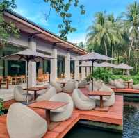 รีสอร์ทสวยริมทะเล ใกล้สนามบินภูเก็ต