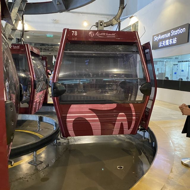 SkyAvenue Gondola Cable Car, Genting