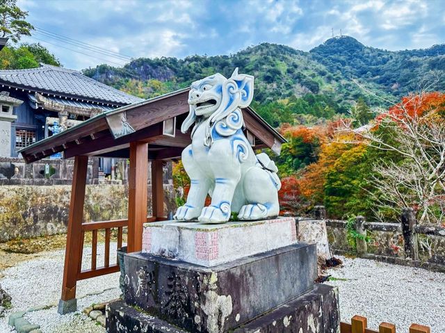 陶器でできた神社⛩