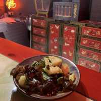 去怡紅院尋開心既一晚😂😂中環有個好食好玩嘅好地方🏮