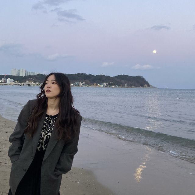 청량한 바다를 만나고 싶다면, 포항 ‘영일대 해수욕장’